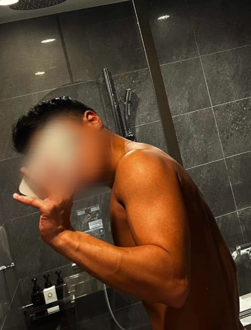 りゅう(大阪店の売り専ボーイ)のプロフィール写真